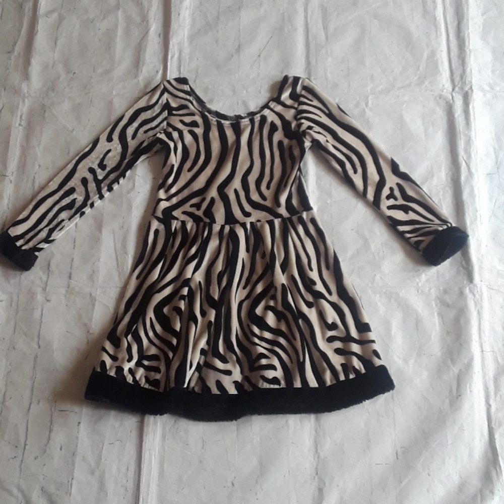 Zebra , cream/ black Girls ling sleeve dress